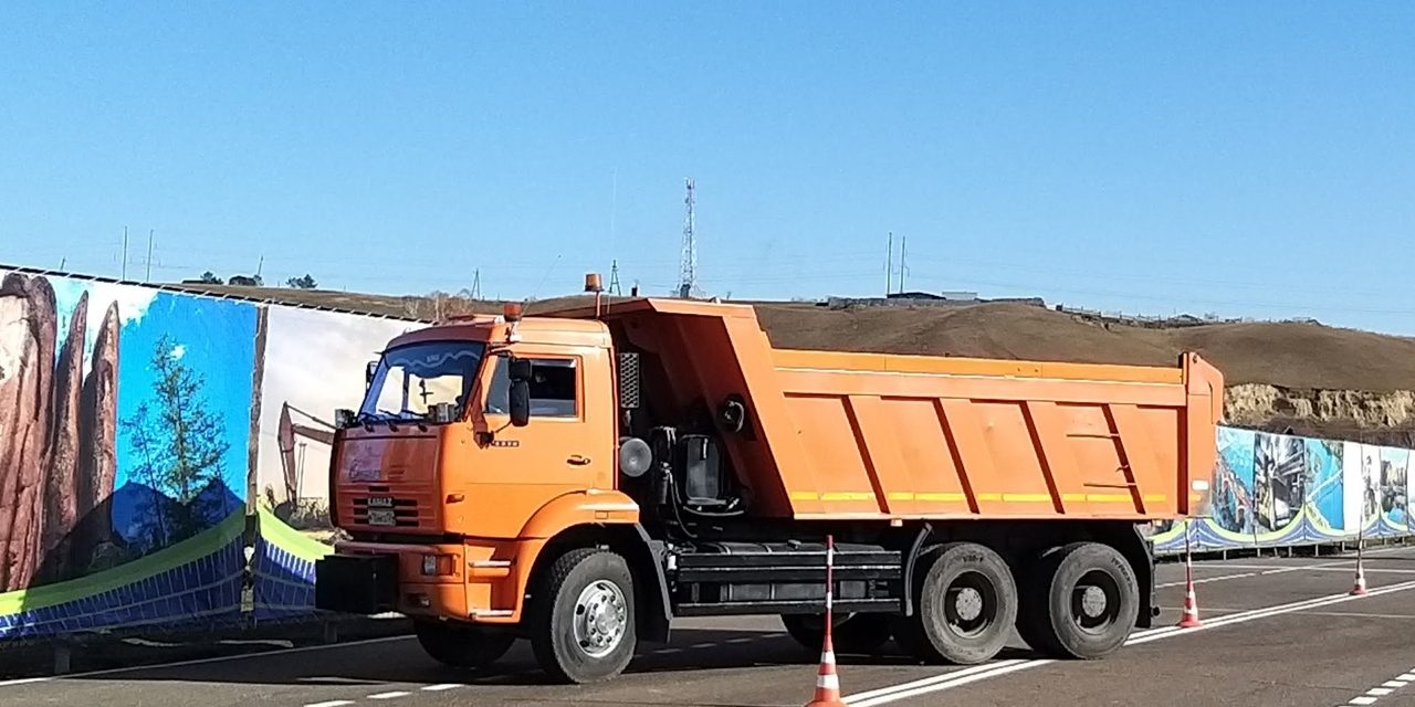 Компетенция «Водитель КДМ»